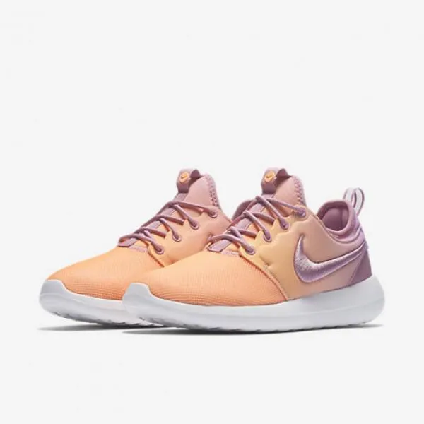 Nikw W Roshe Two BR